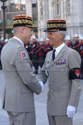 l'ancien gouverneur militaire de Paris, fait caporal d'honneur